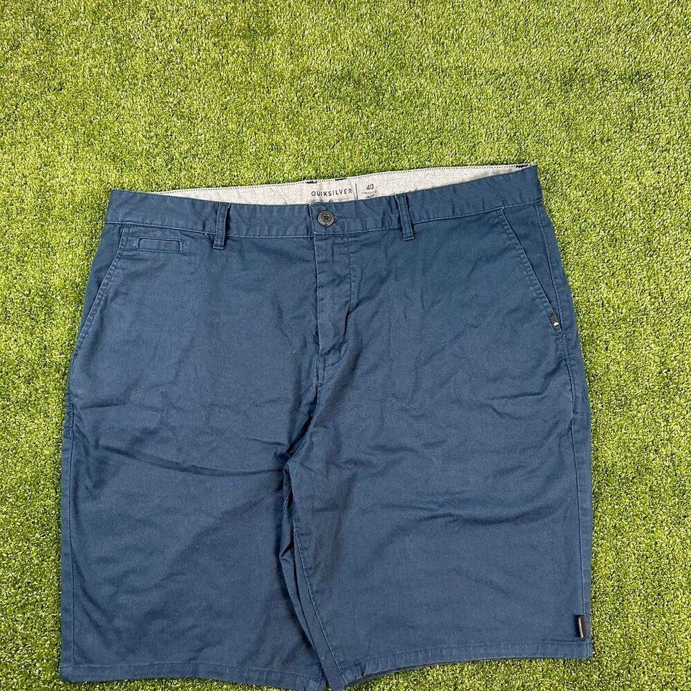 Quiksilver Men's Navy and Blue Shorts